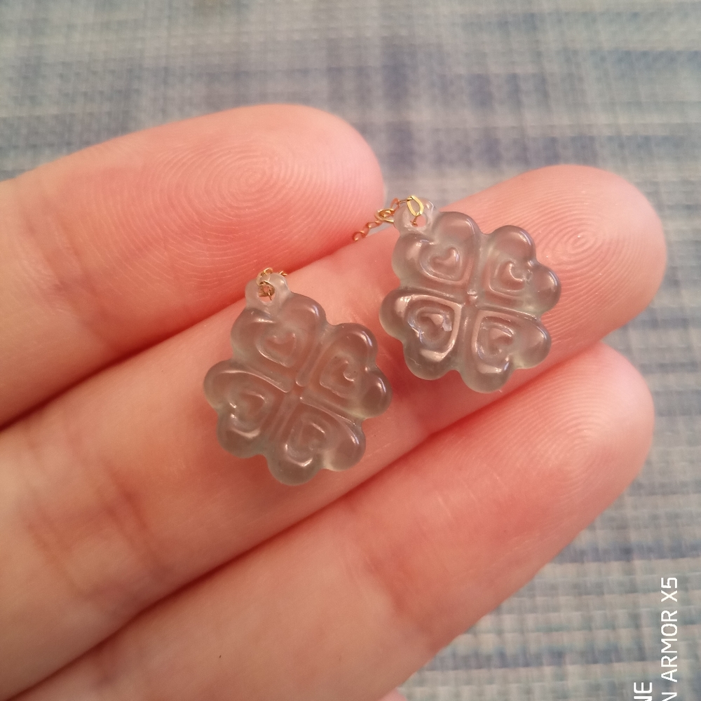 SOLD 18K Solid Gold Burmese Jadeite Jade Earrings - Picture 5 of 8